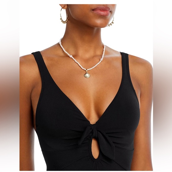 Robin Piccone Ava Plunge Underwire One-Piece Swimsuit 4 black perfect condition - Picture 3 of 9